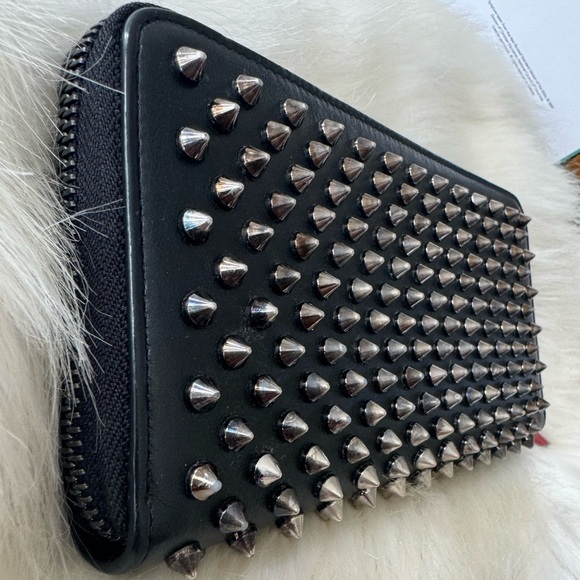 Louboutin Gunmetal Panettone Wallet 🔥 - Picture 3 of 4